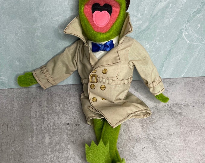 Vintage 1981 Kermit the Frog Detective Dressup Muppet Doll Fisher