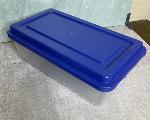 Vintage 1998 Sterilite 1652 Plastic Storage Box Container Blue Lid