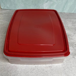 Rubbermaid Replacement Lid ONLY for 1.3 Gal Servin Saver #2 Almond 0041  Cereal