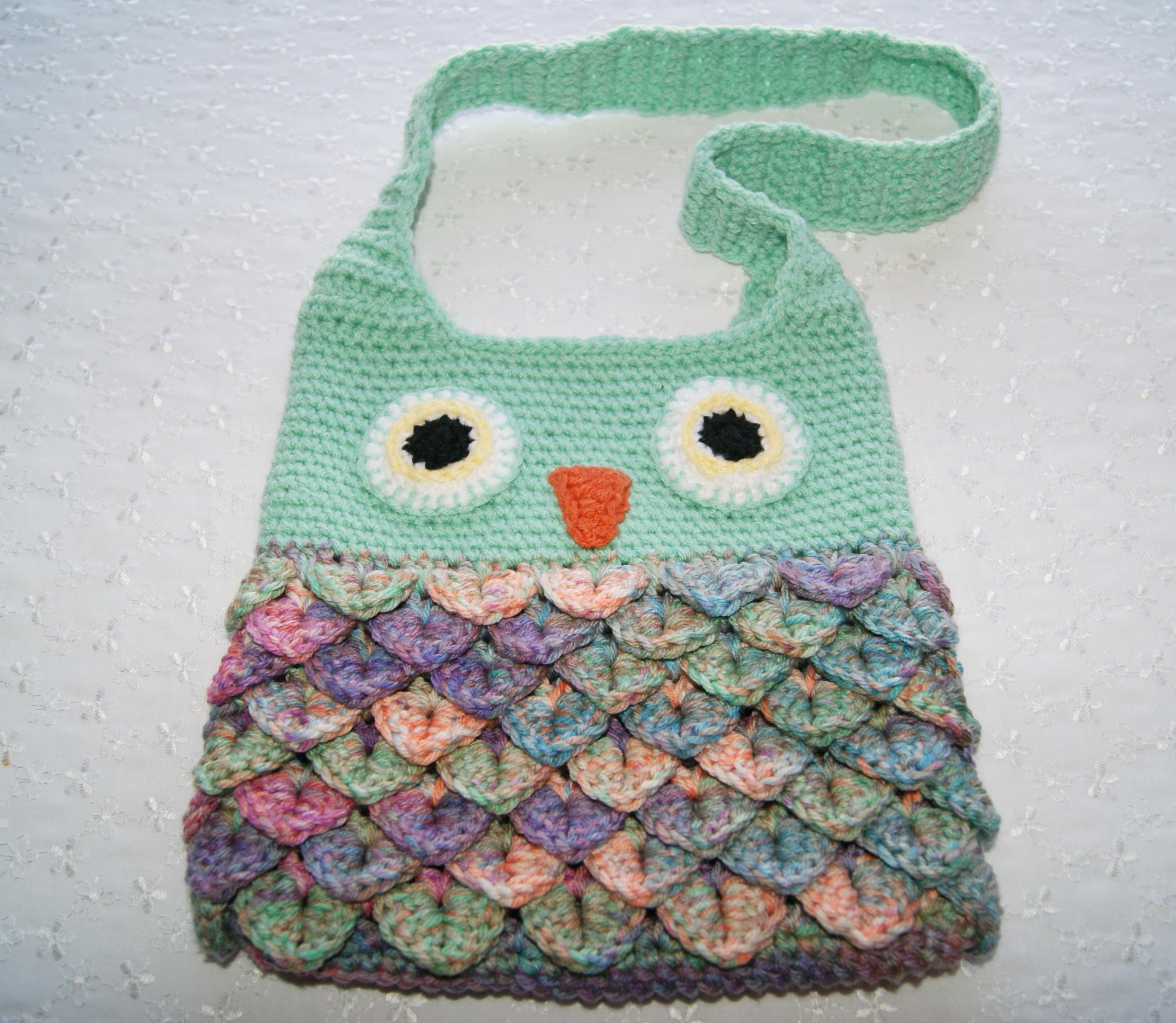 Should Bag Owl Design, Hand Crocheted Purse Strap, Child Purse, Owl Pastel Mint Green