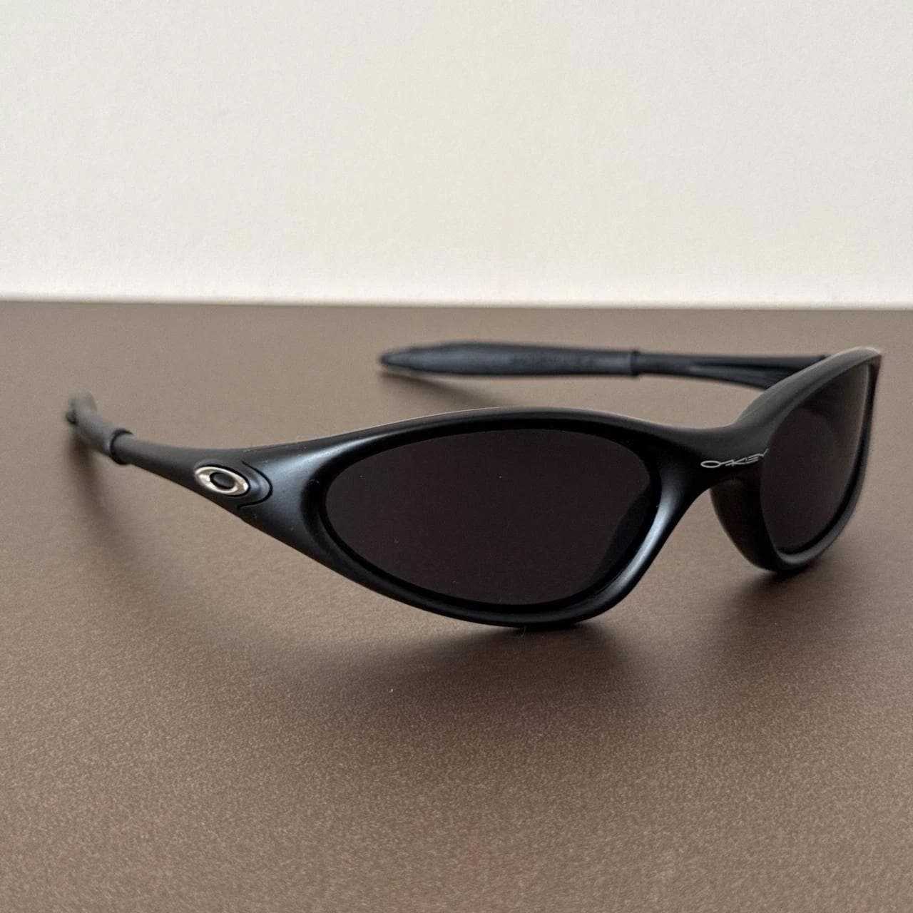 Oakley Minute - Etsy Singapore