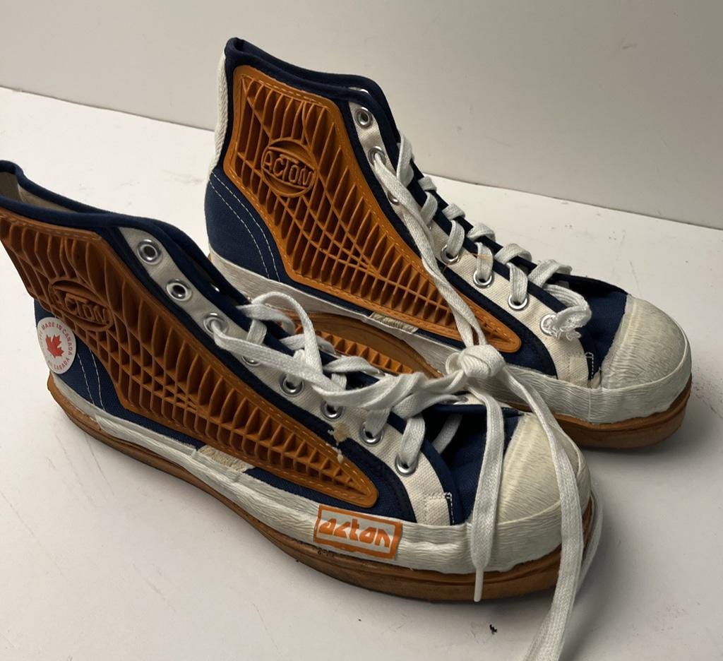 Vintage hockey shoe - Etsy 日本