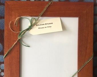 8” x 10” Padauk hardwood frame