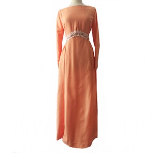Vintage 70s peach maxi dress/ orange party prom gown/ rose lace & floral appliqué trim/ long orange gown/ long sleeve formal dress