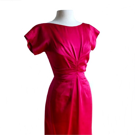Vintage 50s magenta cocktail wiggle dress/ satin … - image 7