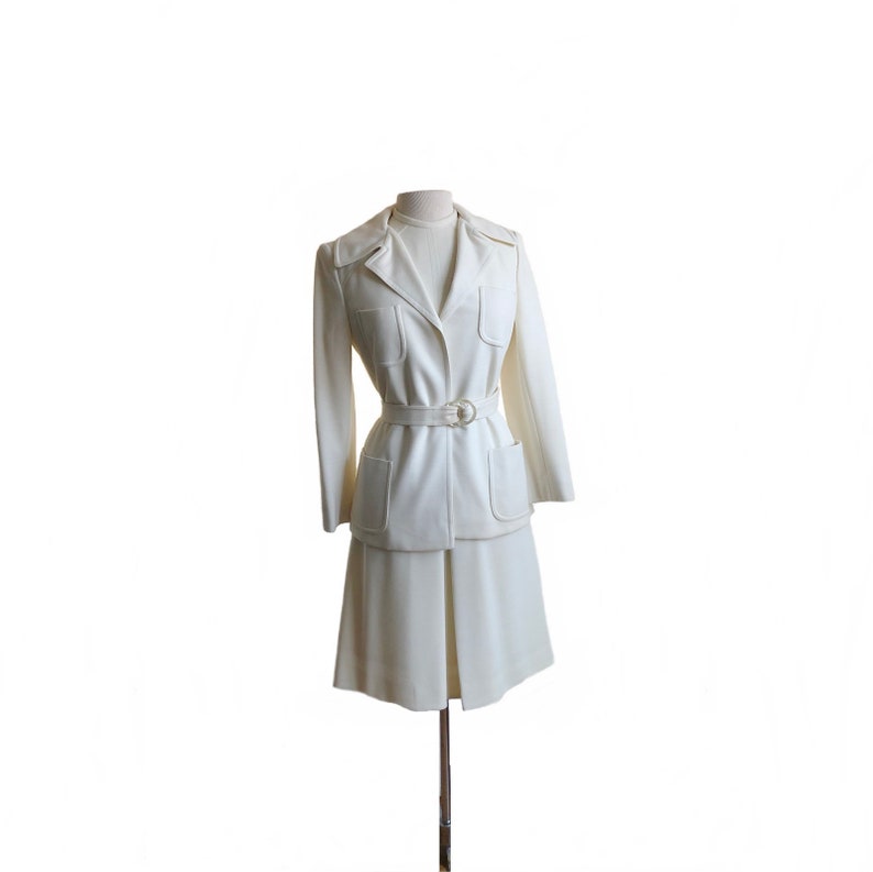 Vintage 70s white dress suit shift dress notched lapel jacket wool blend four pockets