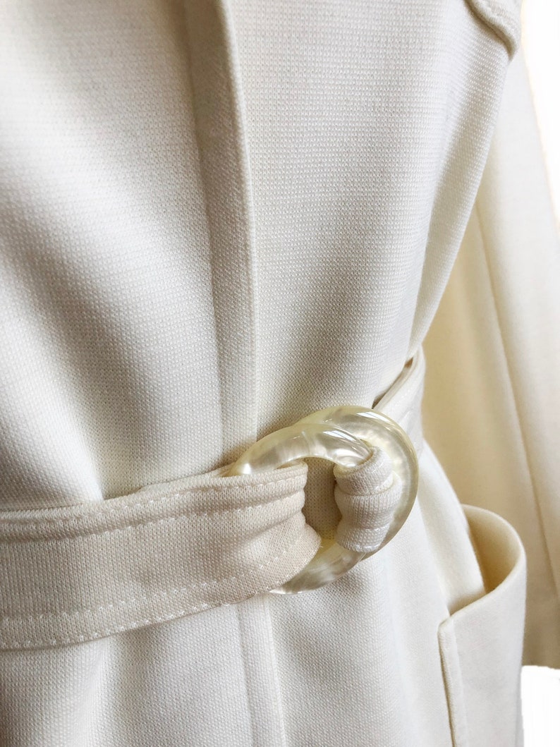 Vintage 70s white dress suit shift dress notched lapel jacket wool blend four pockets