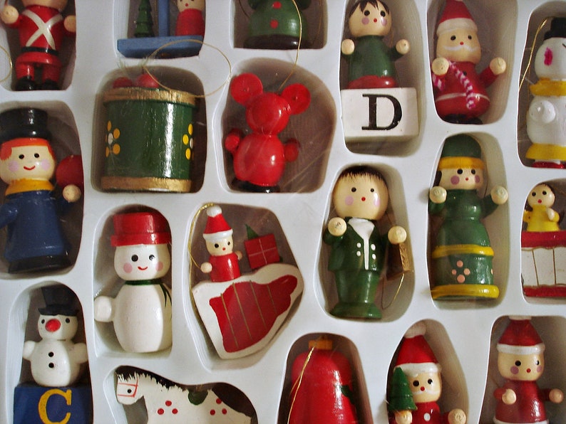 Vintage 70s wooden Christmas ornaments/ hand painted/ set of Etsy
