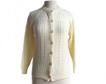 Vintage 60er Jahre weißer Strickjacke/ Winter weißer Preppy Pullover/ creme ivory Cardigan/ Kabel strick detail