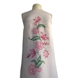 Vintage 60s pastel pink shift dress with pink & green floral embroidery Twiggy mod dress image 5