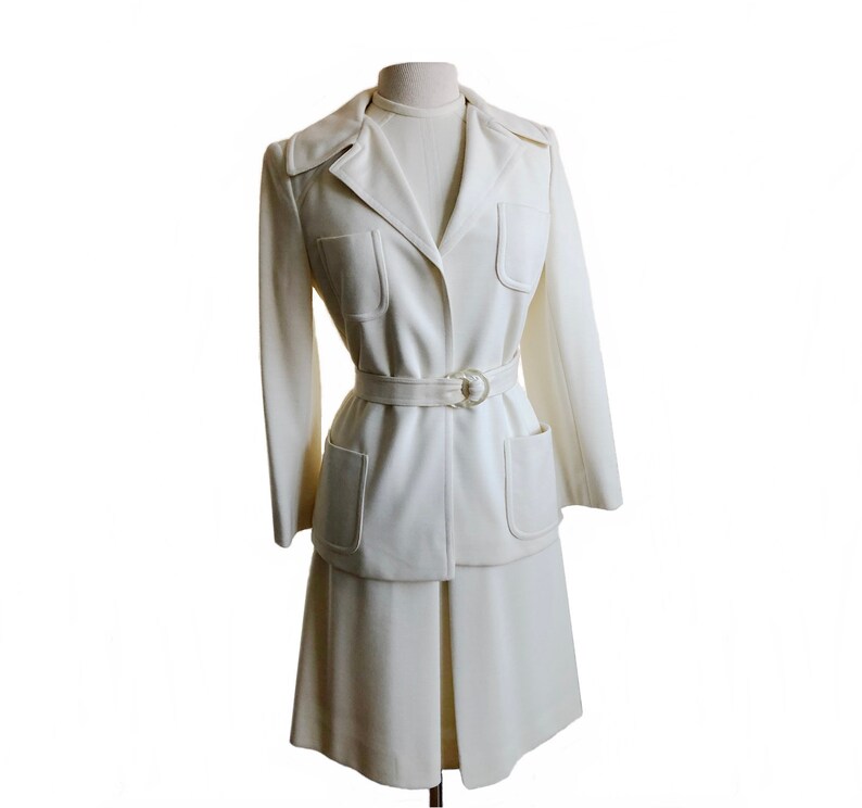 Vintage 70s white dress suit shift dress notched lapel jacket wool blend four pockets