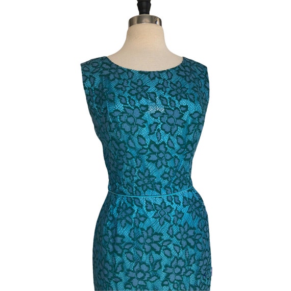 Vintage 60s green & blue floral lace sheath dress… - image 3