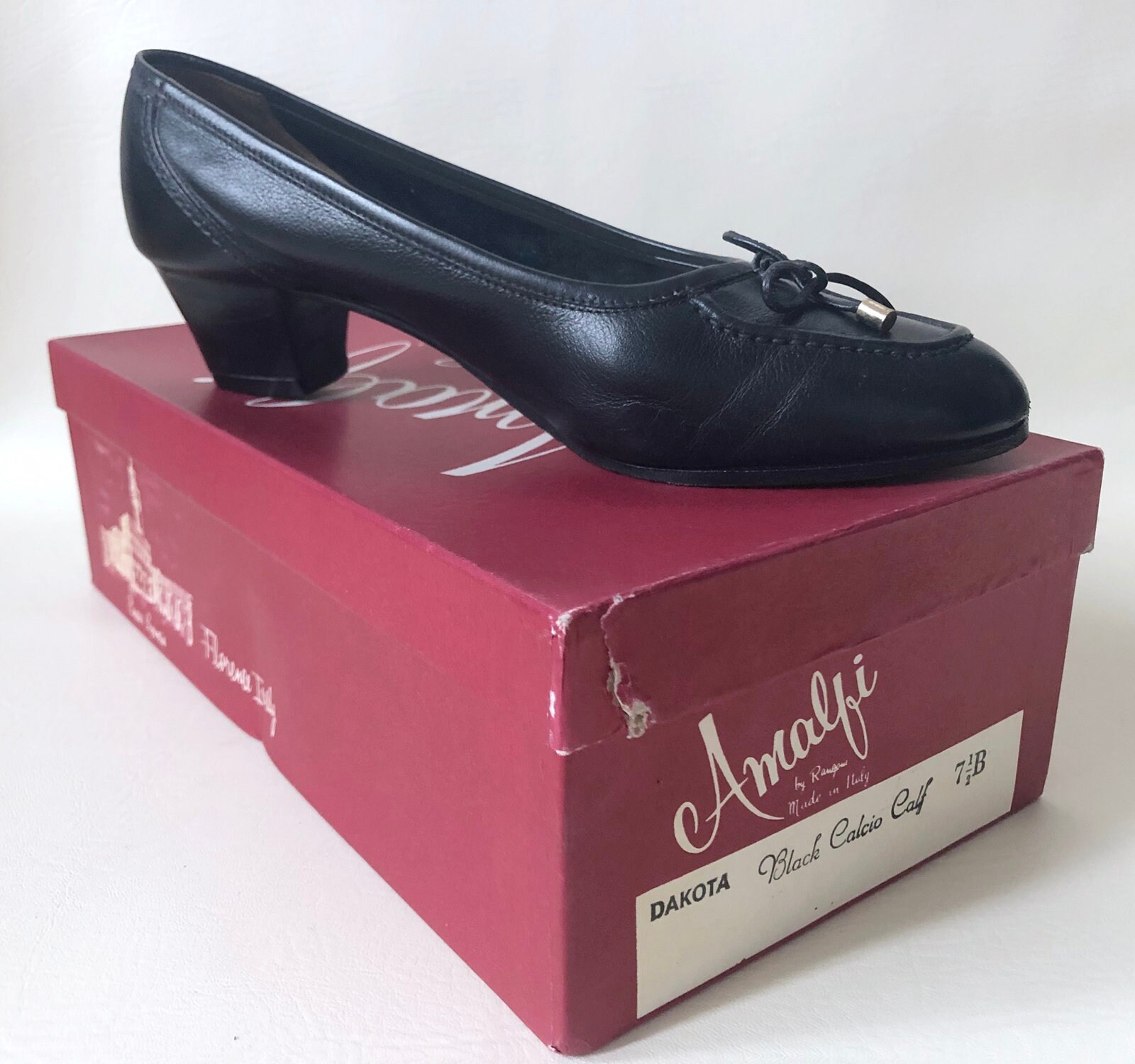 80s vintage leather shoes （MADE IN ITLY） il_fullxfull.1895987409_r72p.jpg