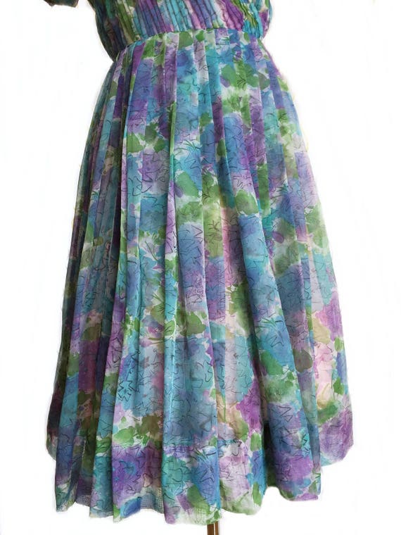 Vintage 60s floral chiffon party dress/ micro ple… - image 4