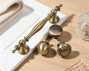 Vintage Antique Brass Cabinet Hardware Collection, Solid Brass Knobs & Drawer Pulls, French Country Kitchen Hardware