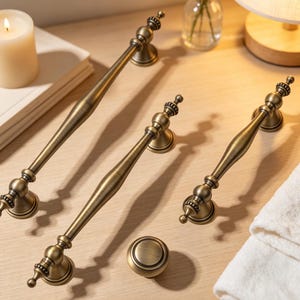 Vintage Antique Brass Cabinet Pulls, Ornate Brass Cabinet Hardware, Decorative Drawer Handles, French Country Kitchen Hardware, Vanity Knobs