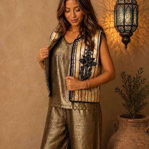 Conjunto de chaleco de brocado marroquí, pantalón de terciopelo dorado, elegante moda marroquí, chaleco bordado, ropa de noche de lujo, conjunto boho chic