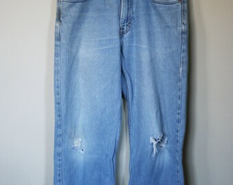 vintage levi's 550 distressed jeans 32 x 32.75