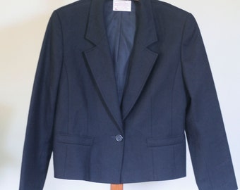 vintage women's pendleton black wool blazer petite