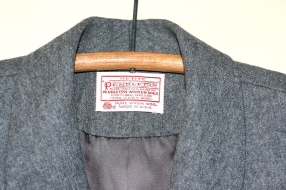vintage Pendleton Gray Flannel Wool Double Breast… - image 4