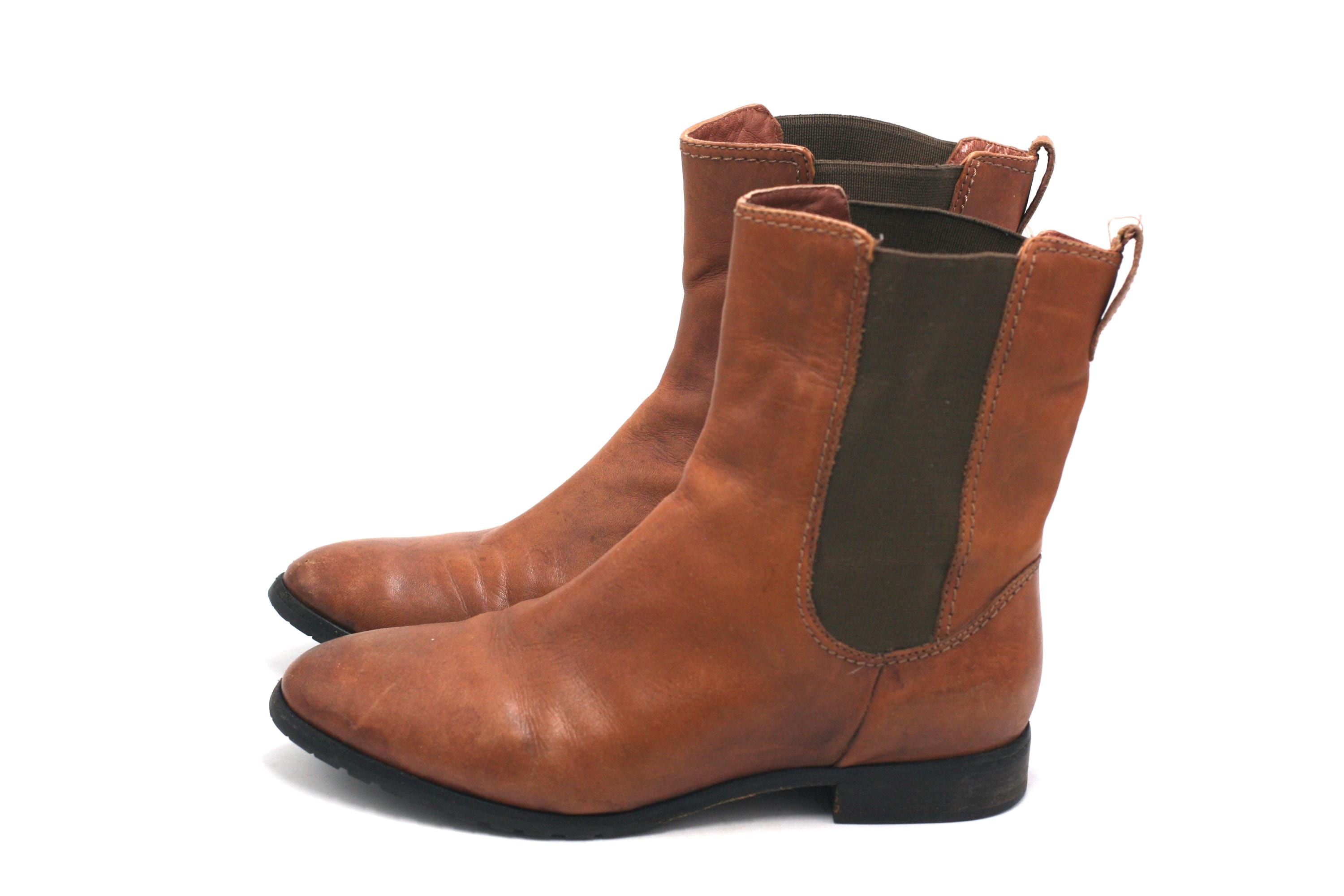 Cole Haan, vintage Cole Haan Brown Leather Ankle Boots Women's Size