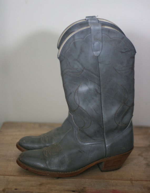 mens gray cowboy boots