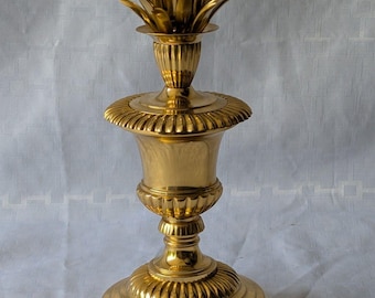 Vintage Hollywood Regency Brass Pineapple Urn Lamp