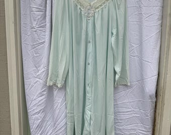 NEW Shadowline Large Robe Aqua Mint Green Off White Lace All Nylon Long Pocket