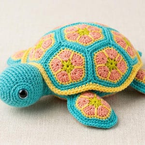 African Flower Turtle Crochet Pattern PDF, Amigurumi Turtle Pattern, Sea Turtle Crochet Tutorial, Crochet Plush Turtle, Digital Download