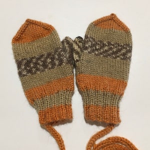 Hand knitted mittens with thumb and string, size 24 months old . Ready to ship. Winter accessories.