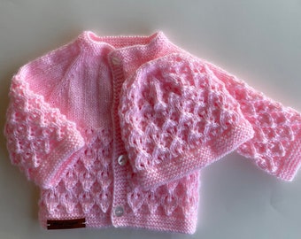 Coming home baby outfit. Hand Knitted Sweater set cardigan and hat for girl 0-3 months old. Newborn outfit.  Baby shower gift.