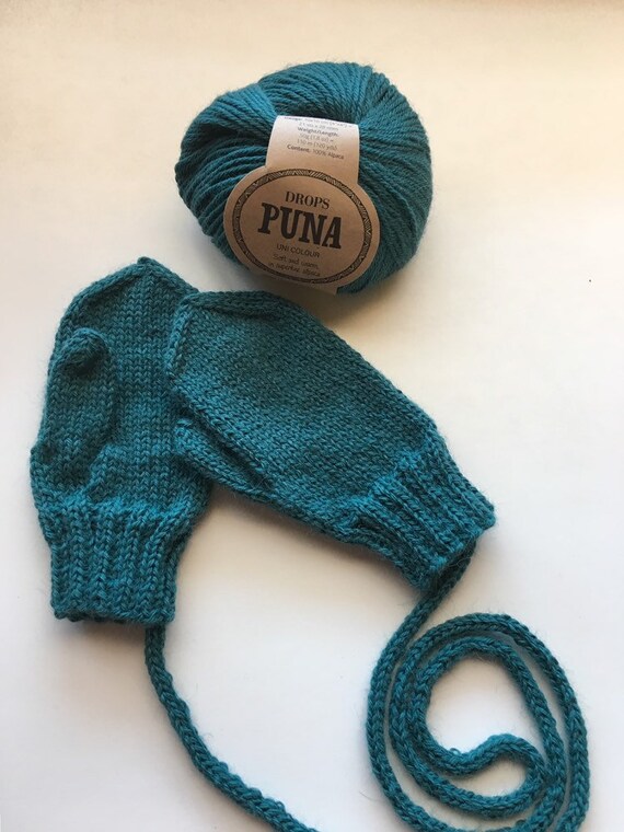 string mittens for toddlers