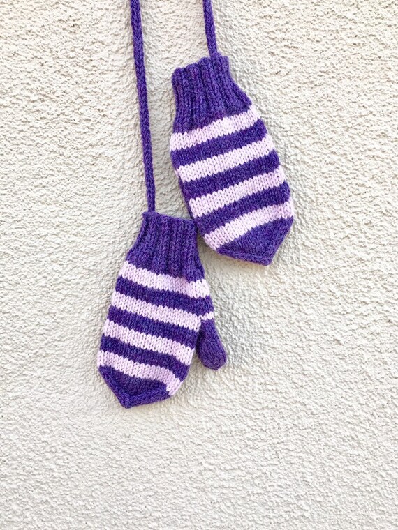 string mittens for toddlers