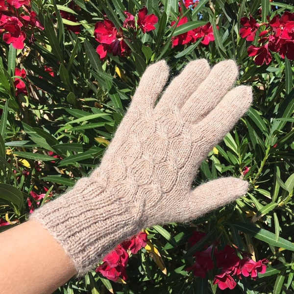 Alpaka-Garn-Handschuhe. Hand gestrickte Handschuhe, Handschuhe, Größe M, warm und gemütlich. Bereit zum Versand. Winterzubehör. Handschuhe für Frauen