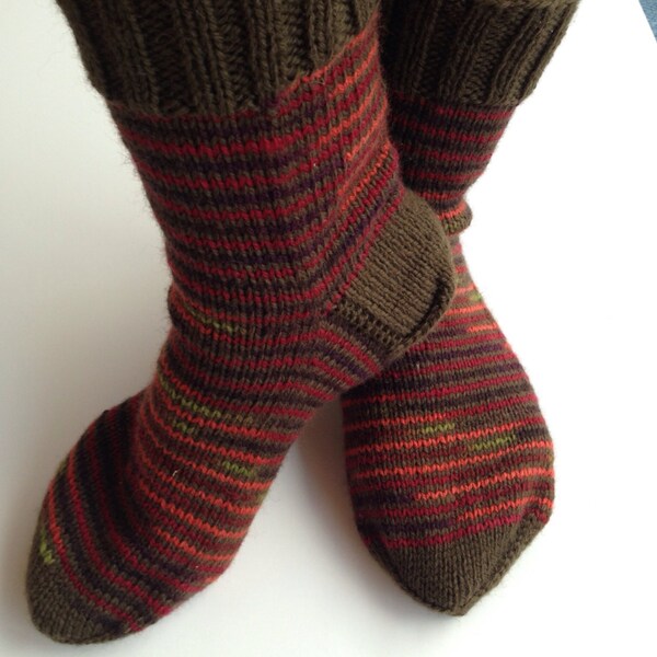 Hand Knitted Wool Socks size 8-9 Multicolor Good For Skiing Camping