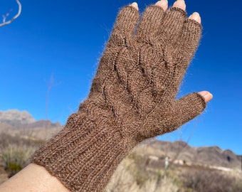 Alpaca yarn fingerless gloves. Hand Knitted Size M, Warm and cozy. Ready to Ship. Gloves for women