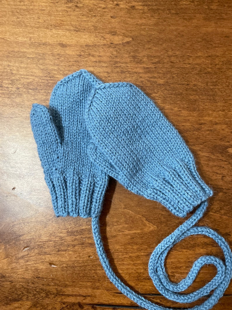 Hand knitted mittens with thumb and string size 1824 months Etsy 日本