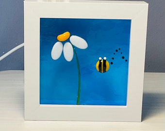 Fused Glass Picture Daisy