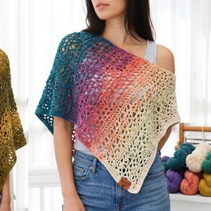 Crochet Triangle Shawl Pattern, Lace Wrap, Gradient Lightweight (PDF Download)