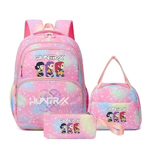 Conjunto de mochila HUNTR/X de 3 piezas, mochila escolar rosa pastel con lonchera y estuche para lápices, regalo para fans del anime KPop Demon Hunters