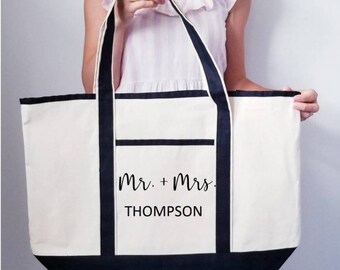 Mr and Mrs Beach Bag, Personalized Honeymoom Beach Tote Bag, Bridal Shower gift