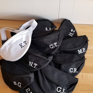 Personalized fanny pack, custom name fanny pack, belt bag mom gift, bridesmaid gift, bachelorette party, birthday gift, girls trip