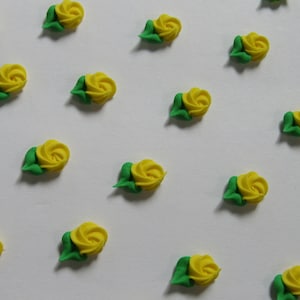 Made to order | 24 yellow mini royal icing rosettes | Icing roses 1/2 inch | Sugar flowers | Edible cake decorations | Cupcake toppers