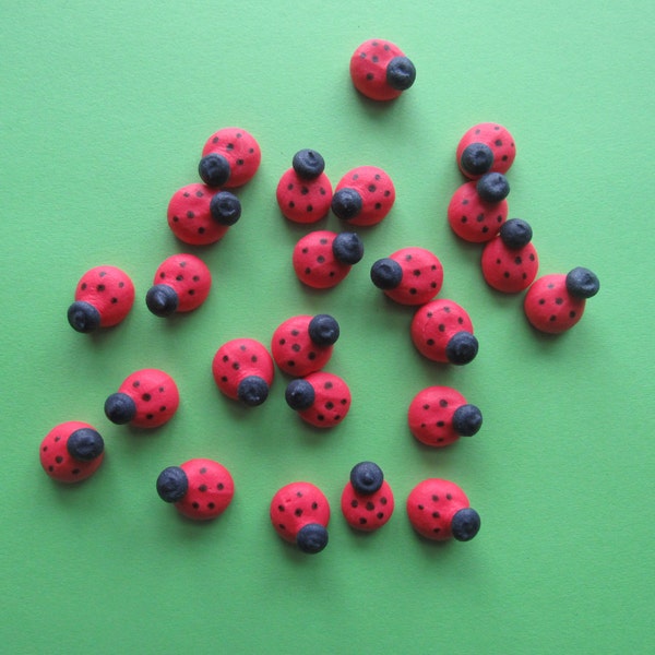 1 dozen mini royal icing ladybugs | 1/2 inch | 12 pieces | Edible cake decorations | Cupcake toppers | Cake pops