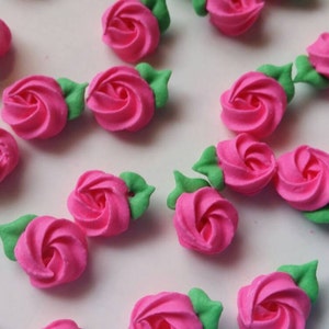 Made to order | 24 hot pink mini royal icing rosettes | Roses 1/2 inch | Sugar flowers  | Edible cake decorations | Cupcake toppers