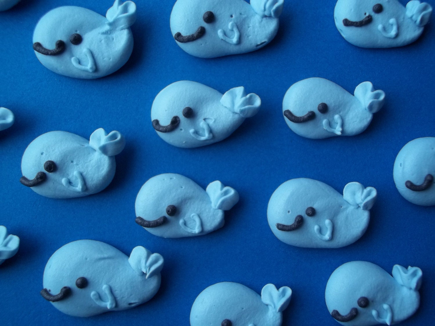 Made to Order | 1 dozen royal icing whales | Sugar flowers fondant fl…