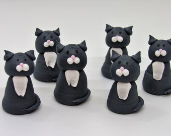 Made to order | 6 royal icing black cats | 1 inch | Cat cake decorations | Cat cupcake topper | Black cat