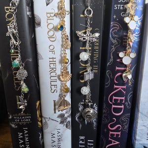 Fantasy Metal Hooked Bookmarks