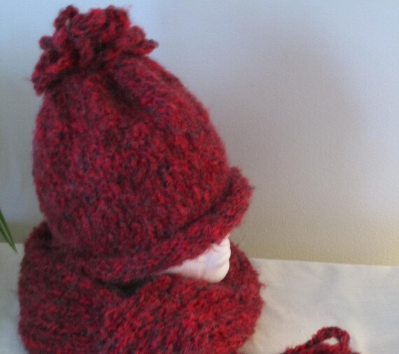 Red/black Mohair Mix Hat With Looped Pom Pom Discontinued  display picture 1