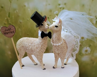 Alpaca-wedding cake topper-llama-bride-groom-animal cake topper-llama cake topper-alpaca cake topper-college masott-zoo weddings-farm-barn